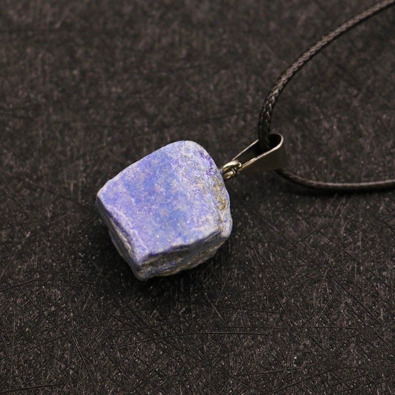 Naszyjnik z Lazurytem